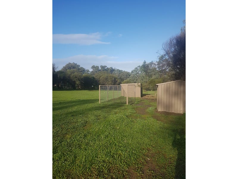 Riverside Retreat – PRICE REDUCTION!! 16