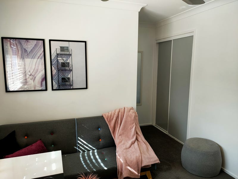 Offers over $380,000 19