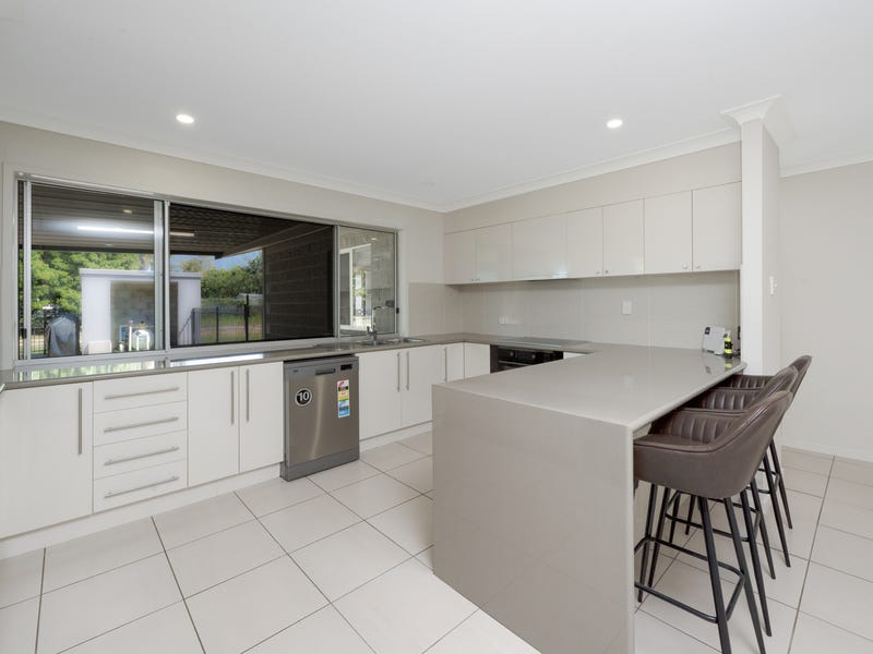 ‘Under Offer’ Bluewater Beauty, Huge 7