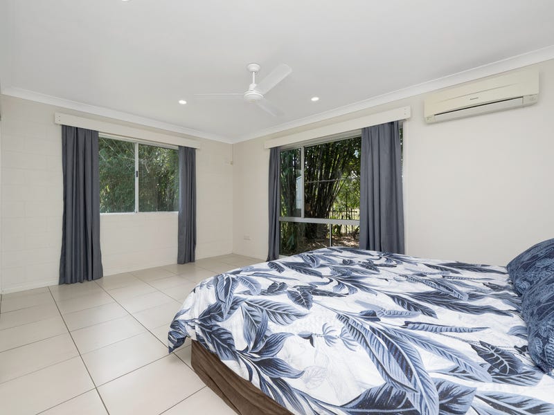 ‘Under Offer’ Bluewater Beauty, Huge 11