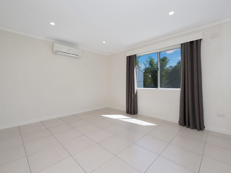 ‘Under Offer’ Bluewater Beauty, Huge 15