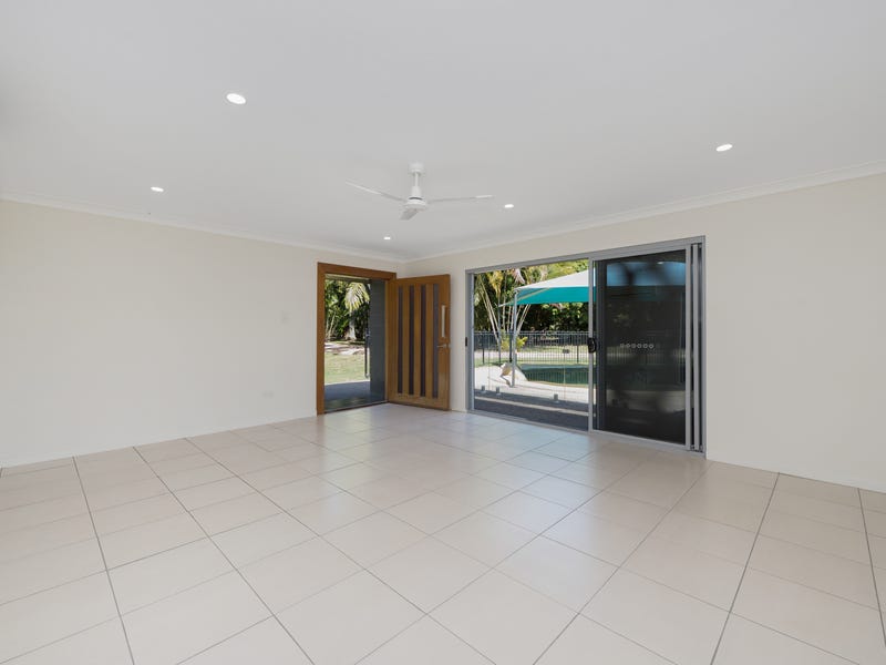 ‘Under Offer’ Bluewater Beauty, Huge 16