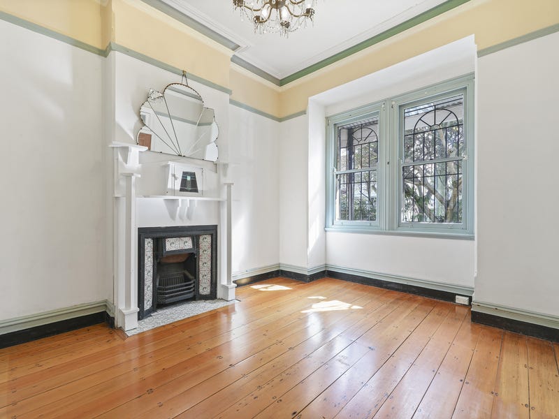 Lovely, Light-Filled Home with Large, 5