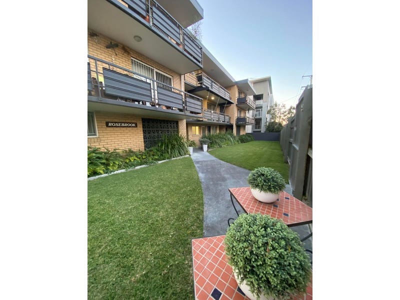 Delightfully Renovated Home in Nundah 13