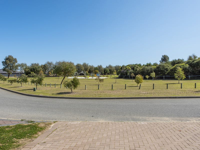 *SOLD*Amazing Value! Presenting this fantastic 8