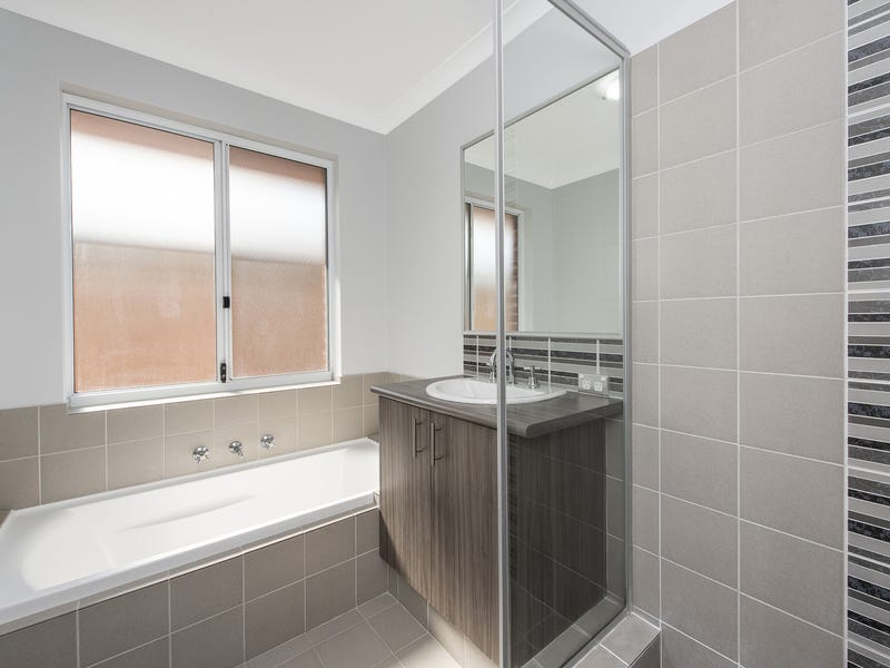 *SOLD*Amazing Value! Presenting this fantastic 21