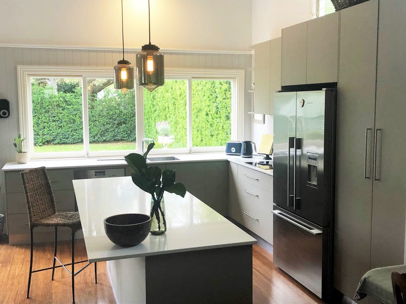Offers above $865,000 7