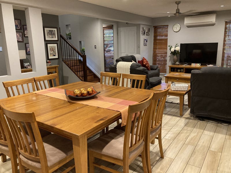 Amazing Family Home 18