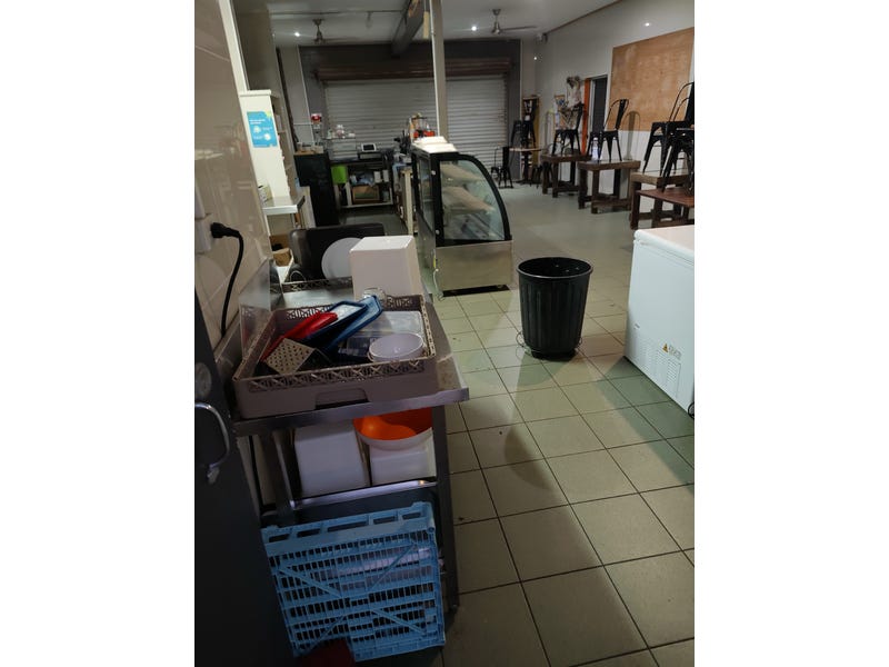 Coffee shop, Bakery, 3Bdrm unit 14