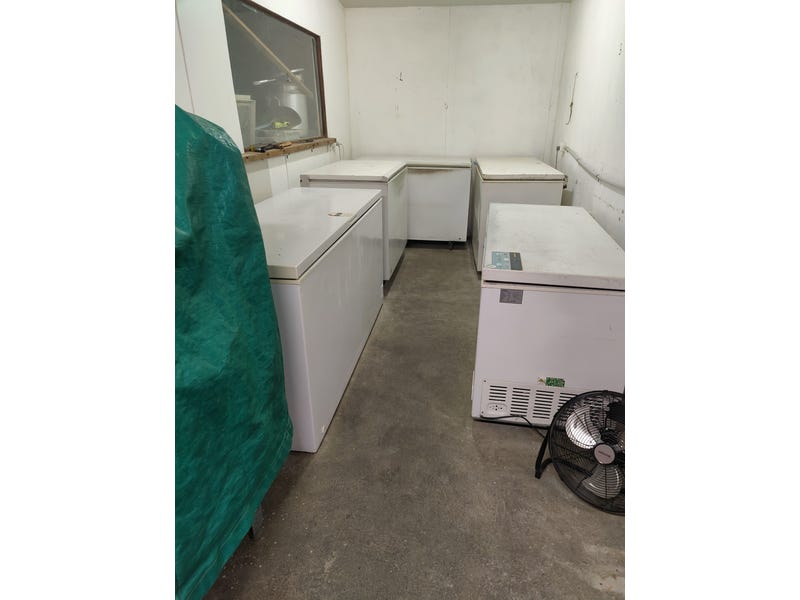 Coffee shop, Bakery, 3Bdrm unit 19