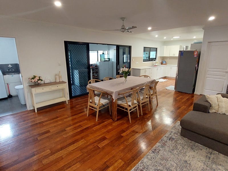 Stylish Family Home + Powered 10
