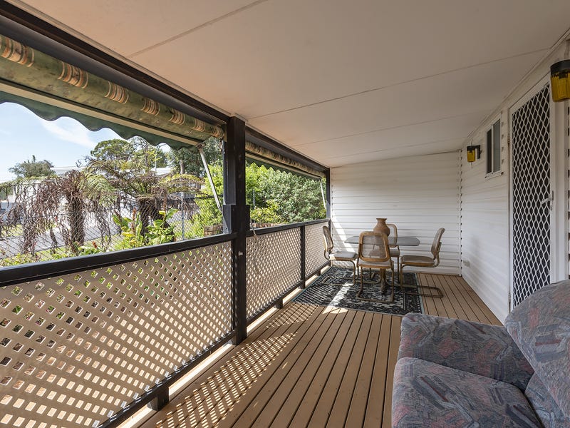 Downsize to Paradise – UNDER 12