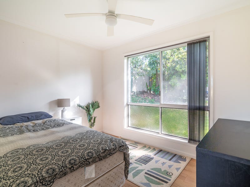 Under Contract – BEAUTIFULLY RENOVATED 7