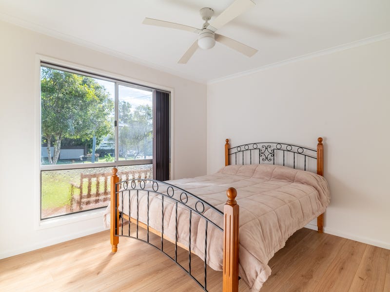 Under Contract – BEAUTIFULLY RENOVATED 9