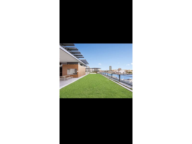 Corner WaterFront Barangaroo Apartment Rare 8