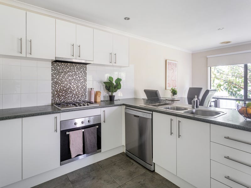 Prime Position with Lifestyle Ease 6