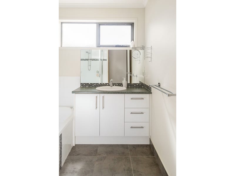 Prime Position with Lifestyle Ease 15