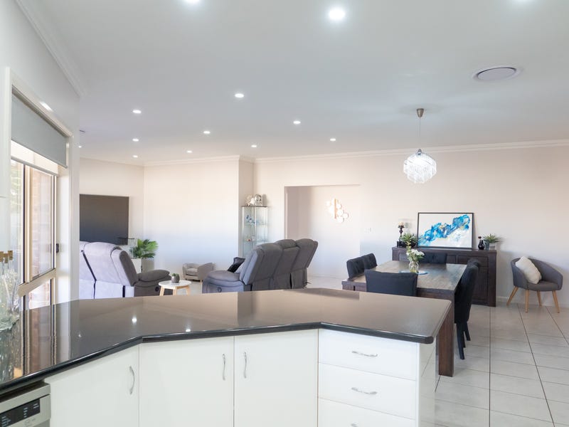 Impressive family home on Karri 6