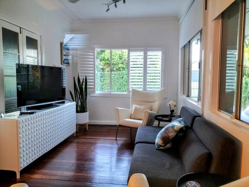 Beautiful character home in sought-after 12