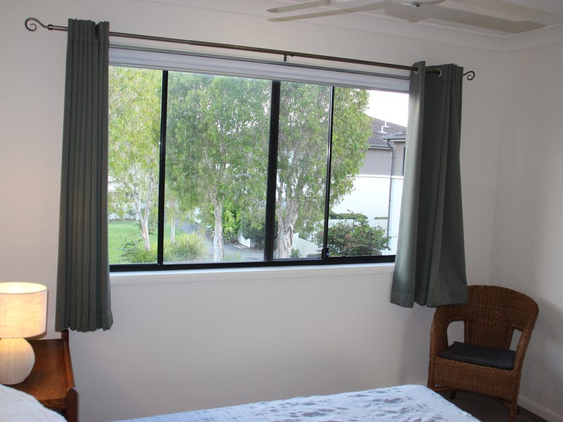 Modern Townhouse in superb location 4