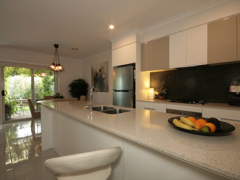 Attractive Energy efficient home on 3
