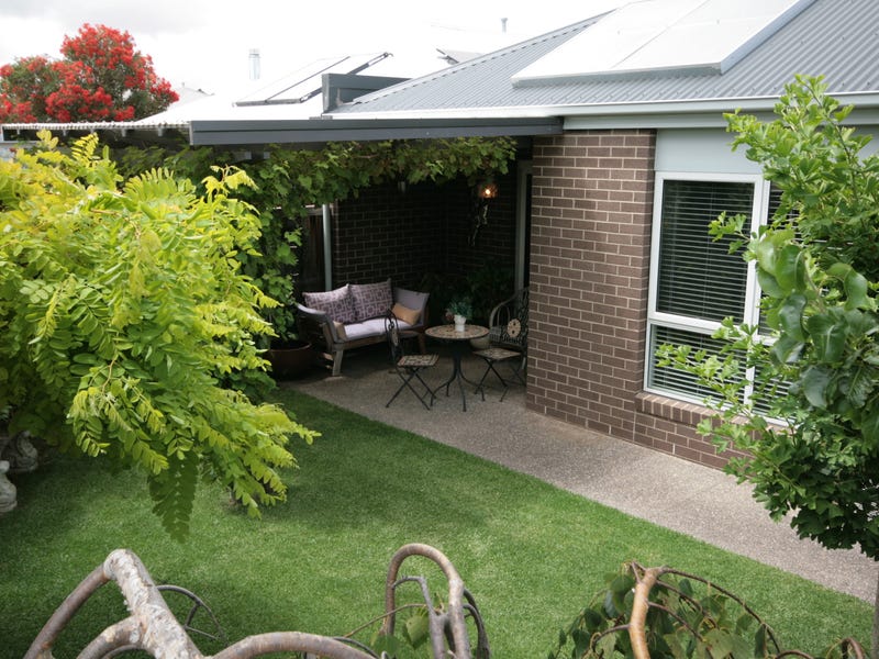 Attractive Energy efficient home on 18