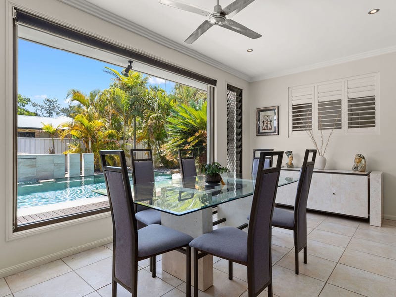 In negotations/Under Offer   15