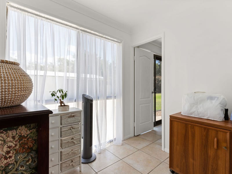 In negotations/Under Offer   21