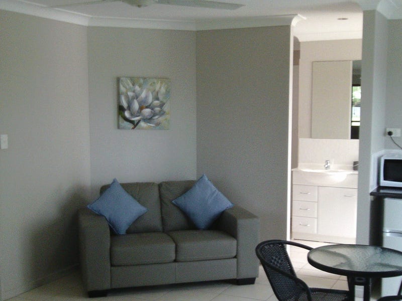Versatile House for Sale 24