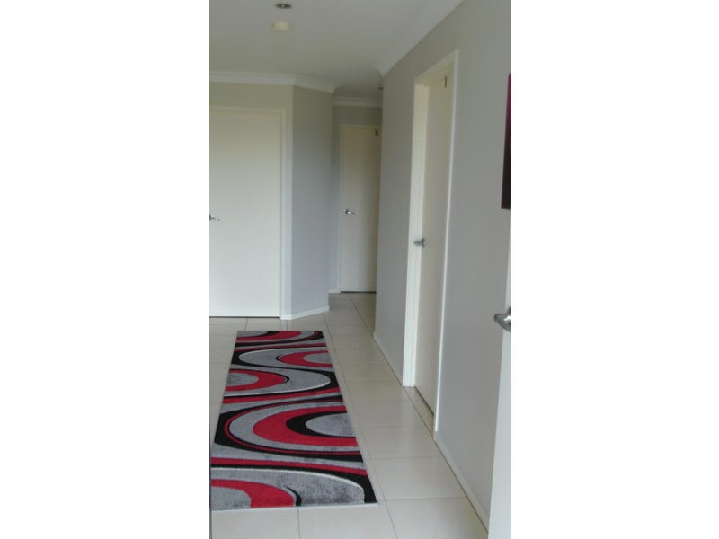 Versatile House for Sale 30