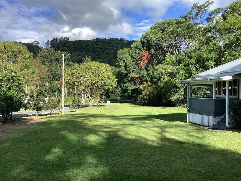 Highly sought after Currumbin Valley 12
