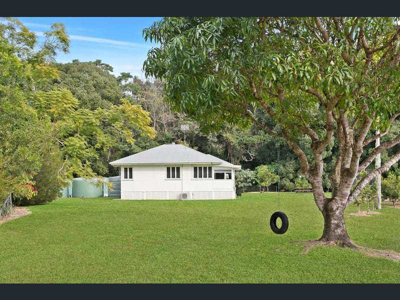 Highly sought after Currumbin Valley 4