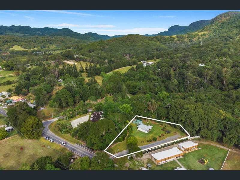 Highly sought after Currumbin Valley – beaches and picturesque countryside on your doorstep!