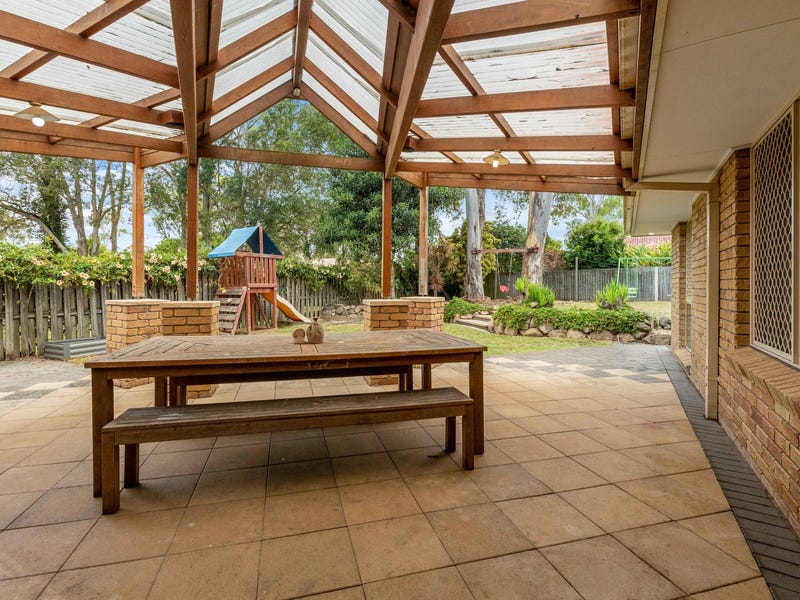 Large block in sought after 6