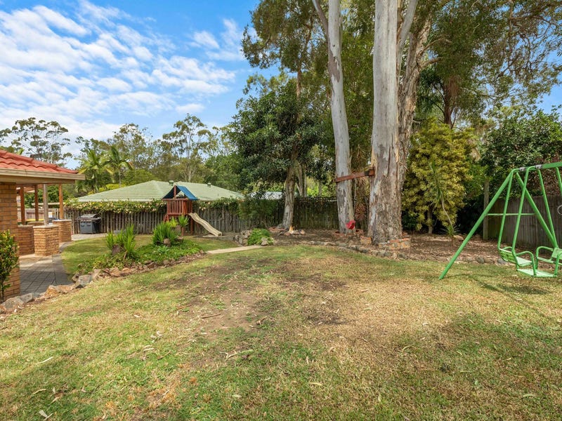 Large block in sought after 17