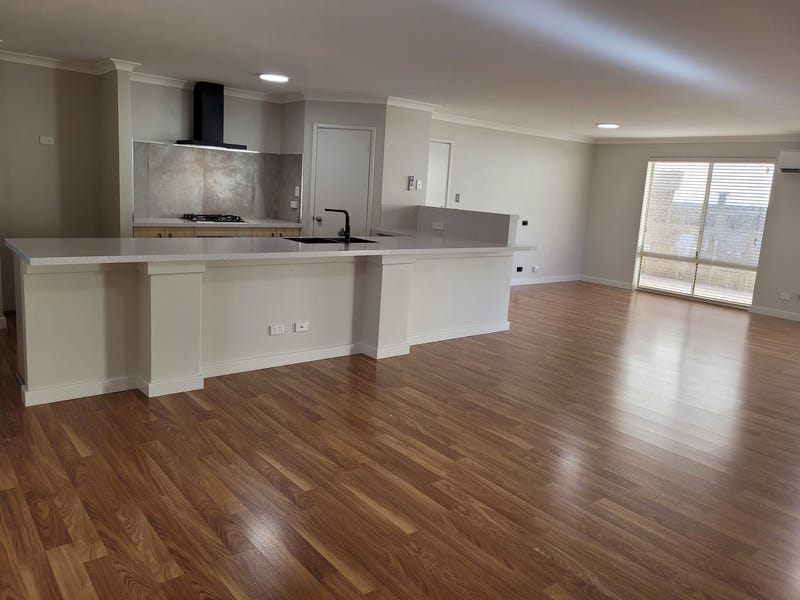 Move straight in, nothing to 3