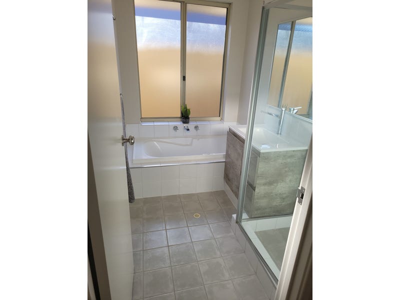 Move straight in, nothing to 9