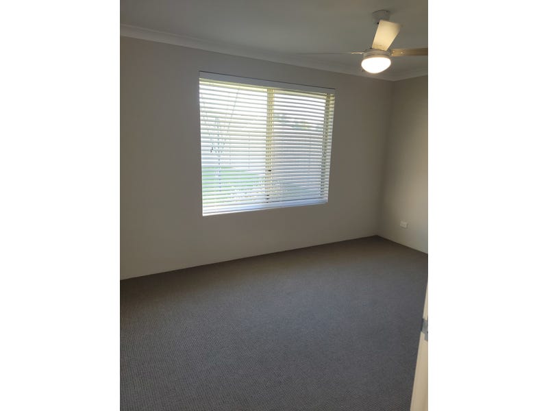 Move straight in, nothing to 10