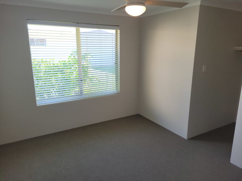 Move straight in, nothing to 11