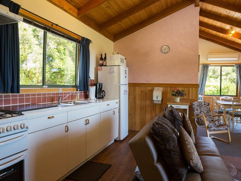 Buln Buln Cabins for sale 26