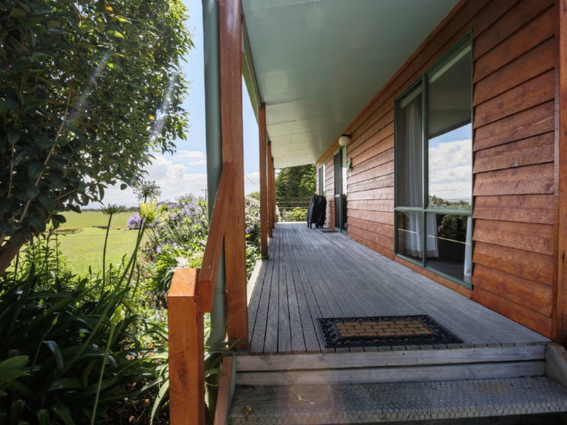 Buln Buln Cabins for sale 32