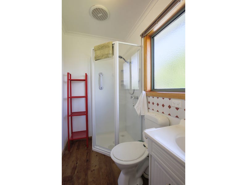 Buln Buln Cabins for sale 33