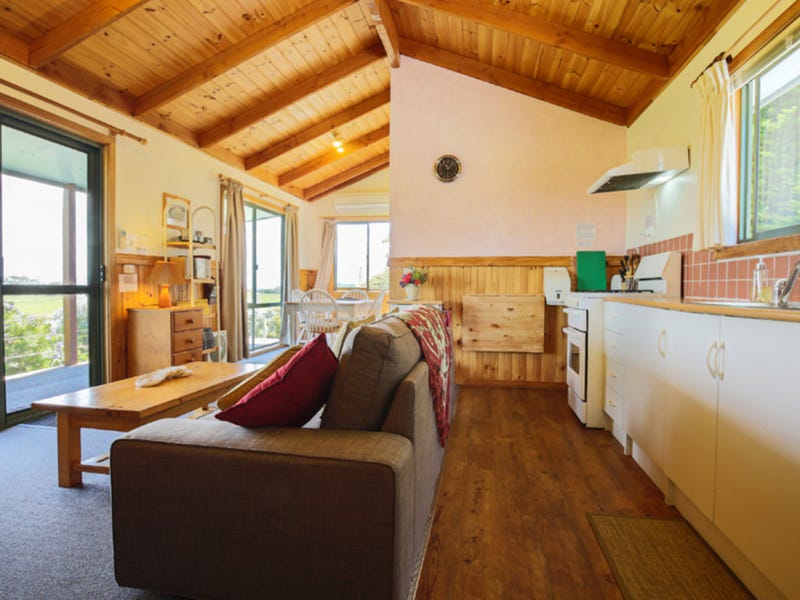 Buln Buln Cabins for sale 34