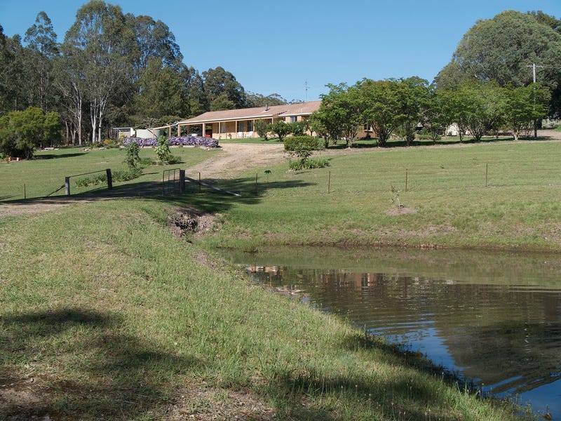 Escape to the country with this outstanding lifestyle property.
