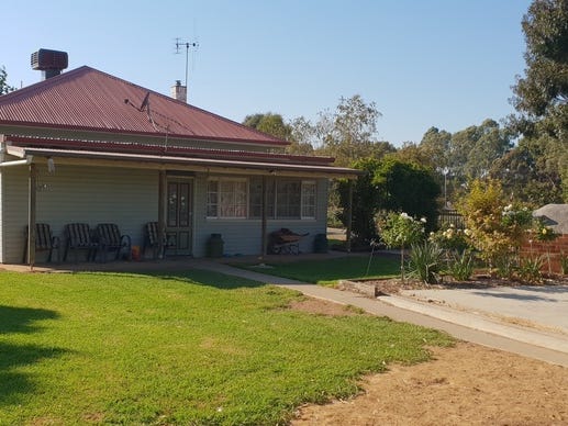 Ideal 20 Acre Hobby Farm 9