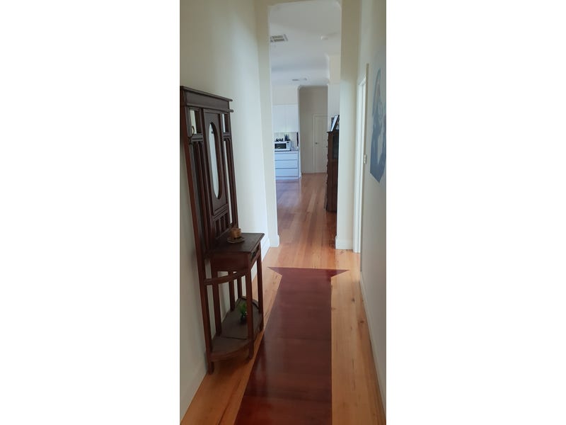 Ideal 20 Acre Hobby Farm 18
