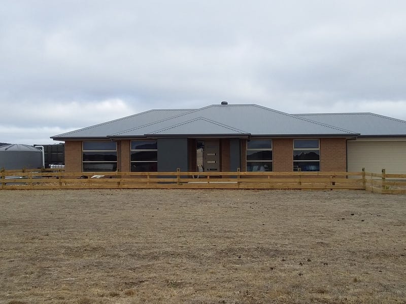 modern 2 year old home on 20 acres