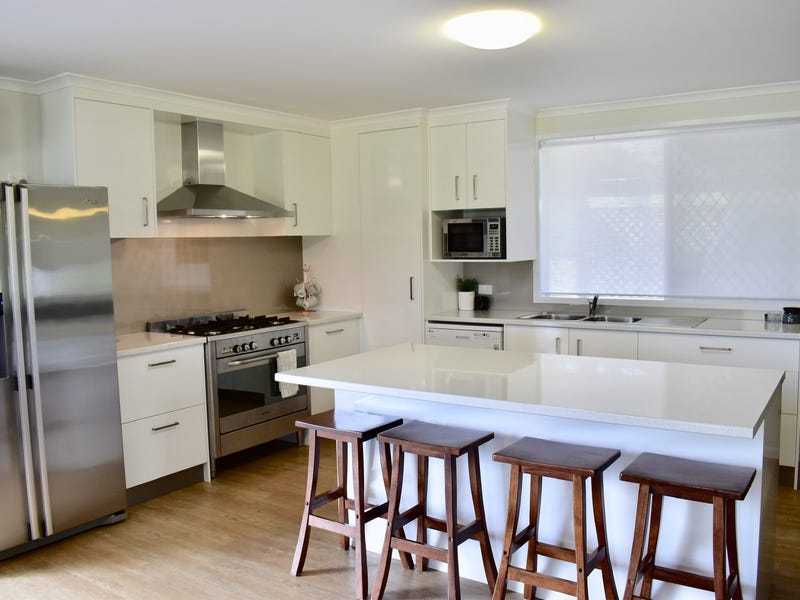 Charming Property. Ready for new 4