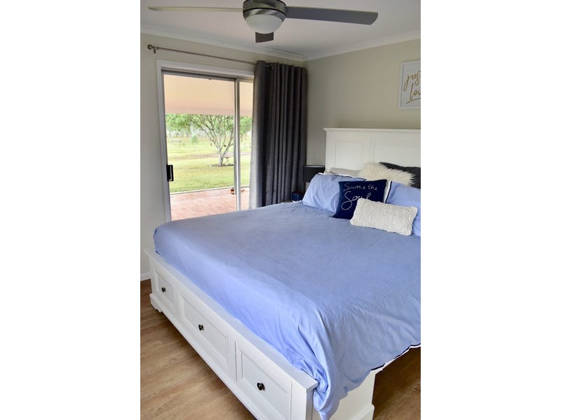 Charming Property. Ready for new 6