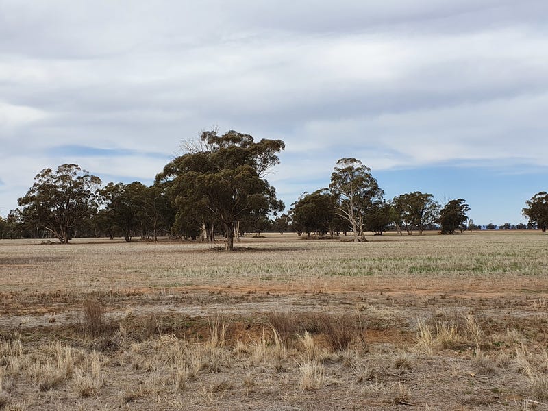 495 acre mixed farming block 5